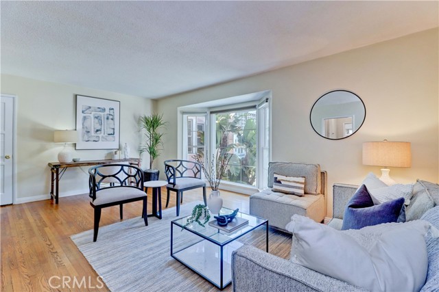 Detail Gallery Image 1 of 34 For 102 Lime Ave #8,  Long Beach,  CA 90802 - 1 Beds | 1 Baths