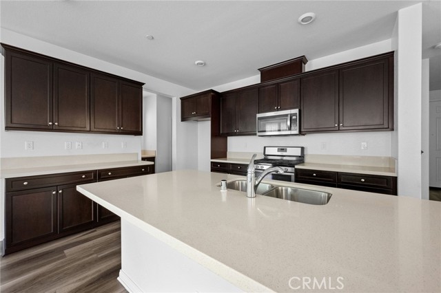 Detail Gallery Image 4 of 40 For 893 Harvest Ave, Upland,  CA 91786 - 3 Beds | 2/1 Baths