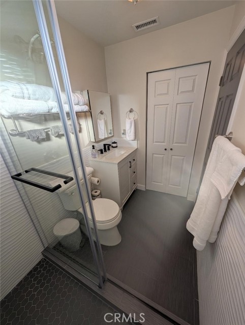 Detail Gallery Image 15 of 18 For 8712 Fontana, Downey,  CA 90241 - 3 Beds | 2 Baths