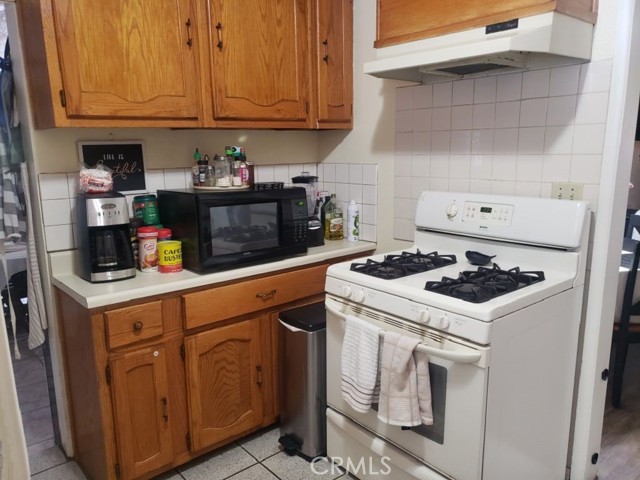 7244 Bequette Avenue, Pico Rivera CA: https://media.crmls.org/medias/6d051445-eaa0-41c7-b85b-38f131049840.jpg