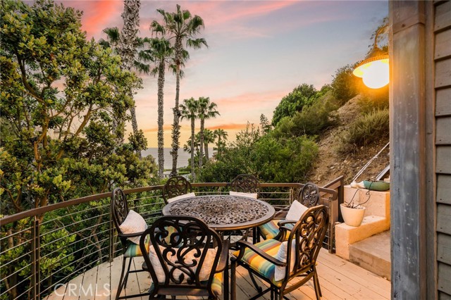 426 Nyes Place, Laguna Beach CA: https://media.crmls.org/medias/6d05452f-31cb-4cbd-91b7-6ffe531ef40c.jpg