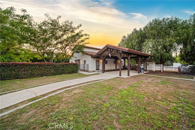 9394 Gum Tree Drive, Corona CA: https://media.crmls.org/medias/6d054a07-78f3-45cf-b4bd-5d33b90b0aa8.jpg