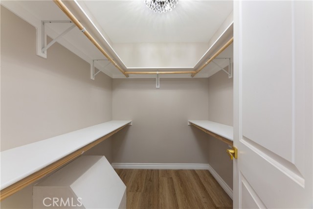 Detail Gallery Image 30 of 75 For 3841 Pacific Ave, Long Beach,  CA 90807 - 5 Beds | 5 Baths