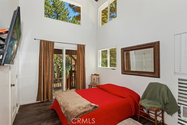 Detail Gallery Image 11 of 27 For 582 Beechnut Dr, Green Valley Lake,  CA 92341 - 2 Beds | 1/1 Baths