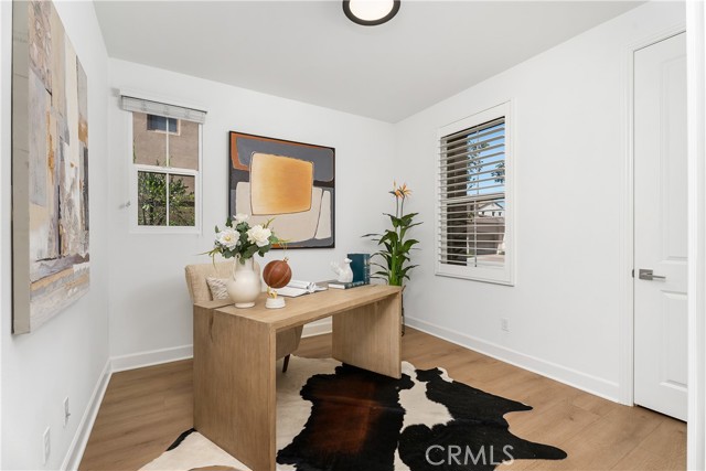 Detail Gallery Image 4 of 30 For 124 Hargrove, Irvine,  CA 92620 - 3 Beds | 2/1 Baths