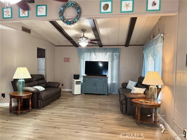 1045 N Azusa Ave, Covina CA: https://media.crmls.org/medias/6d089029-cf58-4a8f-a70d-6b8222b6dca3.jpg