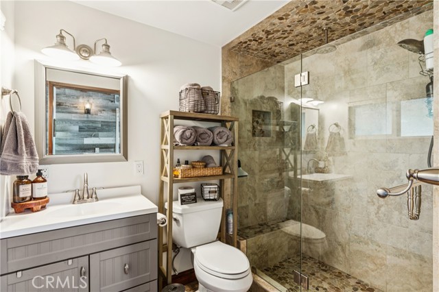 Detail Gallery Image 19 of 29 For 22988 Valley View, Crestline,  CA 92325 - 3 Beds | 2 Baths