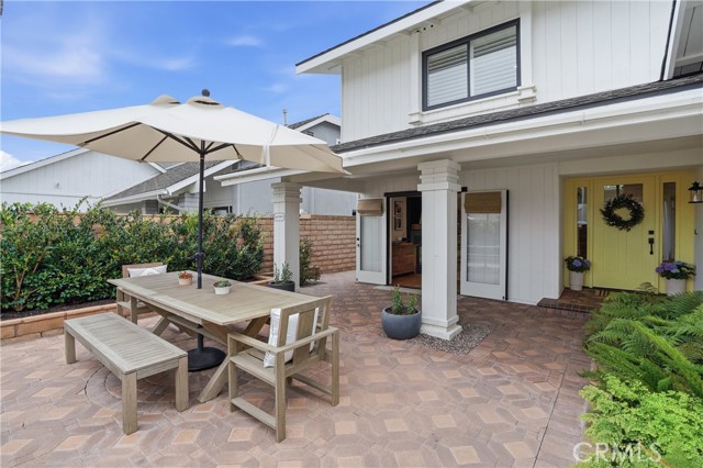 Image 3 of 43 For 20082 Gothic Circle