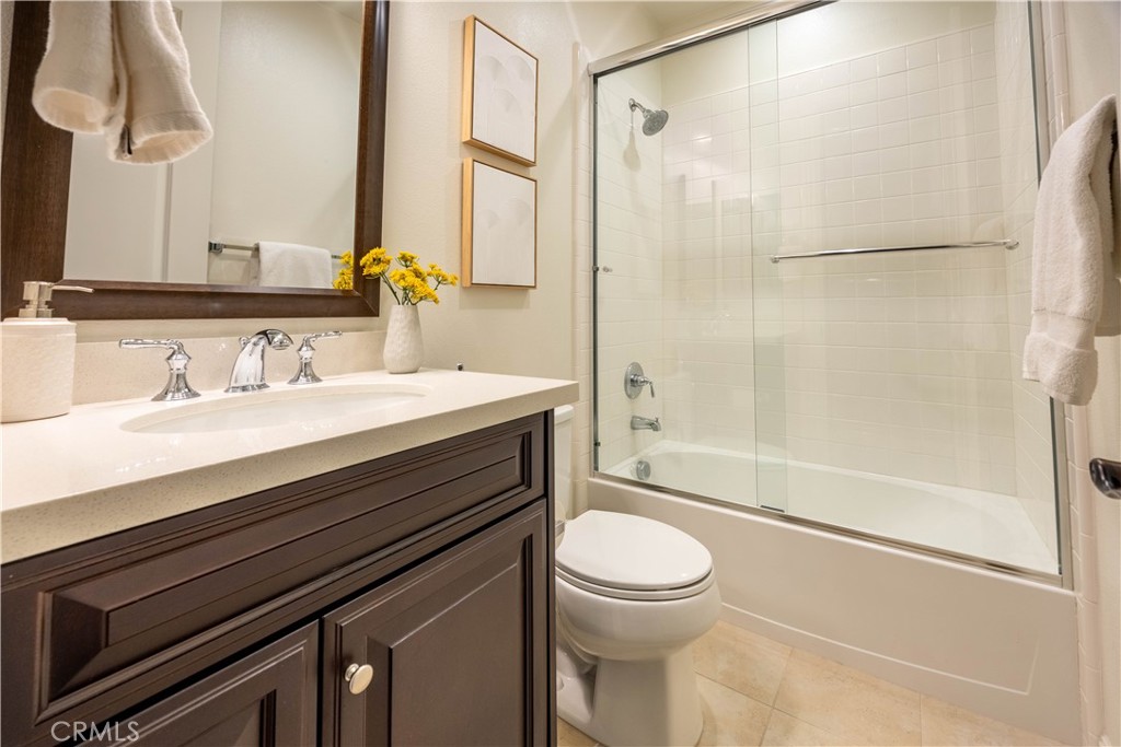 MLS #OC25131241 image #57