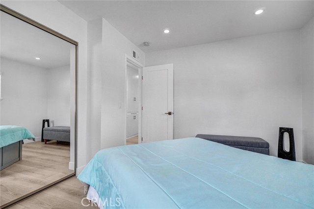 1947 N Sacramento Street, Orange CA: https://media.crmls.org/medias/6d0b7ac4-ffac-4ddc-abe1-8221a255175d.jpg