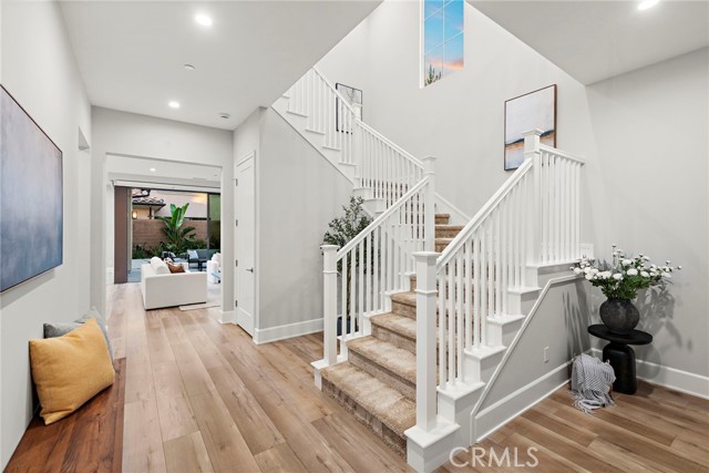 Detail Gallery Image 6 of 45 For 101 Artista, Irvine,  CA 92602 - 4 Beds | 4 Baths