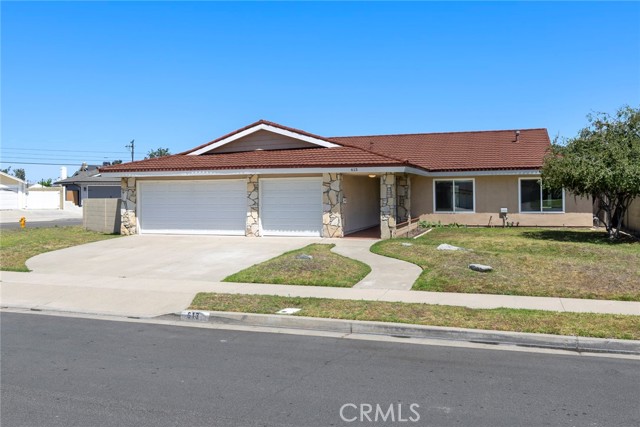 613 Longfellow Dr, Placentia, CA 92870