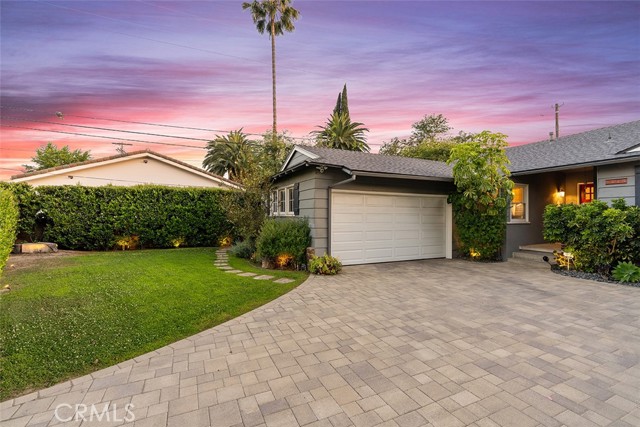 6115 Van Noord Avenue, Valley Glen CA: https://media.crmls.org/medias/6d0c3bfd-ed3c-4785-b9ed-c5bb68a96424.jpg