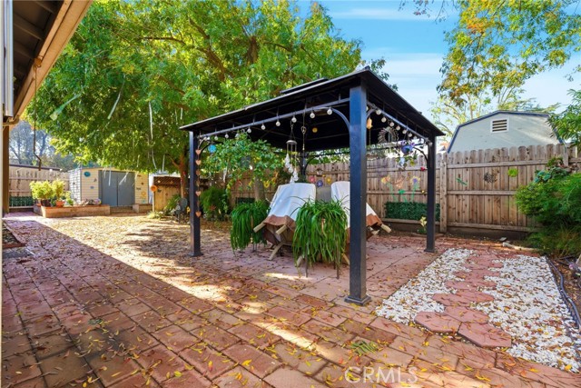 Detail Gallery Image 24 of 27 For 1927 S Chinowth St, Visalia,  CA 93277 - 3 Beds | 2 Baths