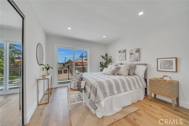 2725 Fisk Lane, Redondo Beach, California 90278, 4 Bedrooms Bedrooms, ,1 BathroomBathrooms,Residential,Sold,Fisk,PW22157941