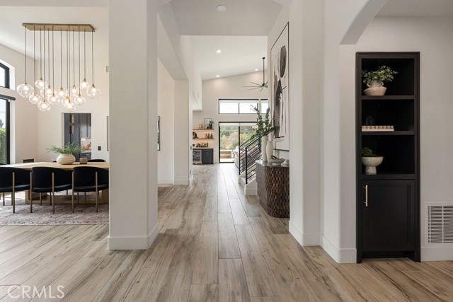Detail Gallery Image 7 of 75 For 837 S Canyon Mist Lane, Anaheim Hills,  CA 92808 - 4 Beds | 3/1 Baths