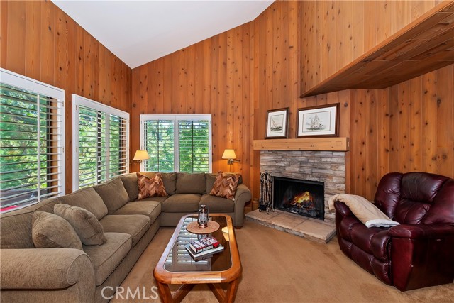 27821 Peninsula Drive #332, Lake Arrowhead CA: https://media.crmls.org/medias/6d0e6e7f-1e6e-46c6-80b1-77328d446d6a.jpg