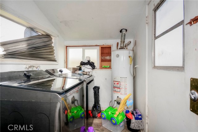 Detail Gallery Image 24 of 33 For 185 N Scovell, San Jacinto,  CA 92583 - 5 Beds | 3 Baths