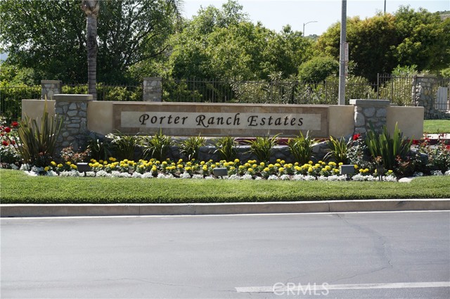 19538 Crystal Ridge Lane, Porter Ranch CA: https://media.crmls.org/medias/6d105554-0c80-4437-98f2-861651629f51.jpg