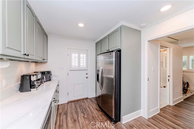 10252 Lorraine Lane, Cypress CA: https://media.crmls.org/medias/6d10bf1c-0fae-4d61-9e57-a833541322b5.jpg