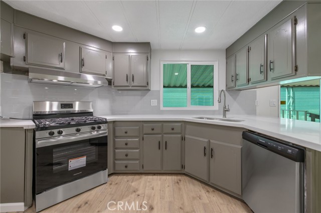 Detail Gallery Image 19 of 47 For 2400 W Midvalley Ave #S8,  Visalia,  CA 93277 - 2 Beds | 2 Baths