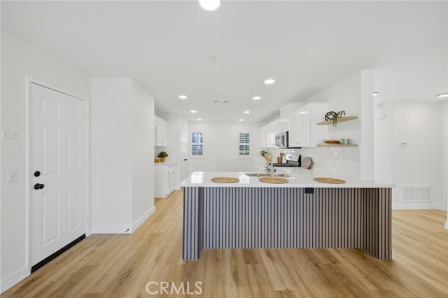 Detail Gallery Image 34 of 54 For 3418 Presidio, Perris,  CA 92570 - 4 Beds | 2/1 Baths