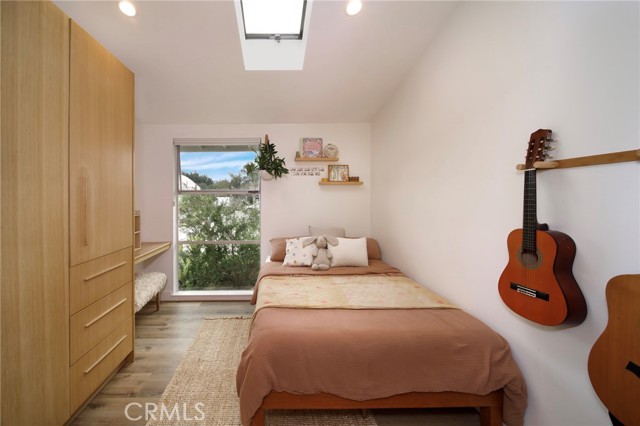 305 Bowling Green Drive, Costa Mesa CA: https://media.crmls.org/medias/6d121b97-dd9b-4ac4-81fc-586f7068041b.jpg