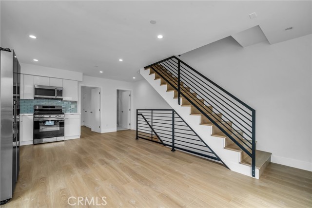 Detail Gallery Image 48 of 67 For 4453 Colfax Ave, Studio City,  CA 91602 - – Beds | – Baths