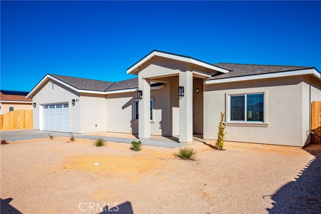 Detail Gallery Image 3 of 26 For 20312 81st St, California City,  CA 93505 - 4 Beds | 2 Baths