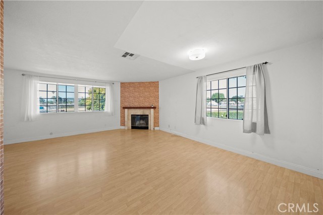 Detail Gallery Image 7 of 44 For 15069 Mulberry Dr, Whittier,  CA 90604 - 3 Beds | 3 Baths