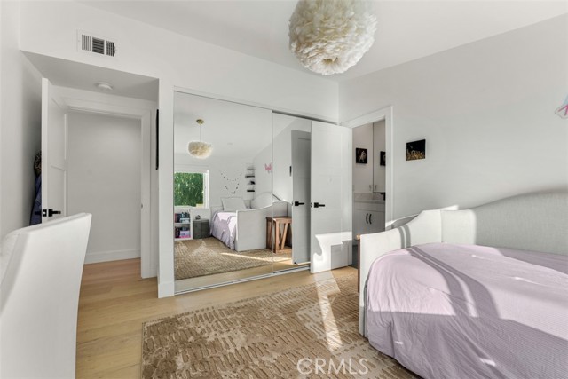 Detail Gallery Image 17 of 27 For 2111 Vista Entrada, Newport Beach,  CA 92660 - 3 Beds | 2/1 Baths