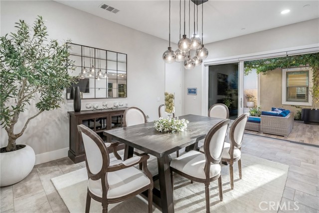 Detail Gallery Image 14 of 46 For 64 Bellatrix, Irvine,  CA 92618 - 5 Beds | 5/1 Baths