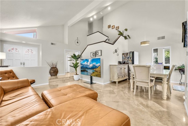 Detail Gallery Image 15 of 43 For 5560 via Cantada, Yorba Linda,  CA 92887 - 4 Beds | 3 Baths