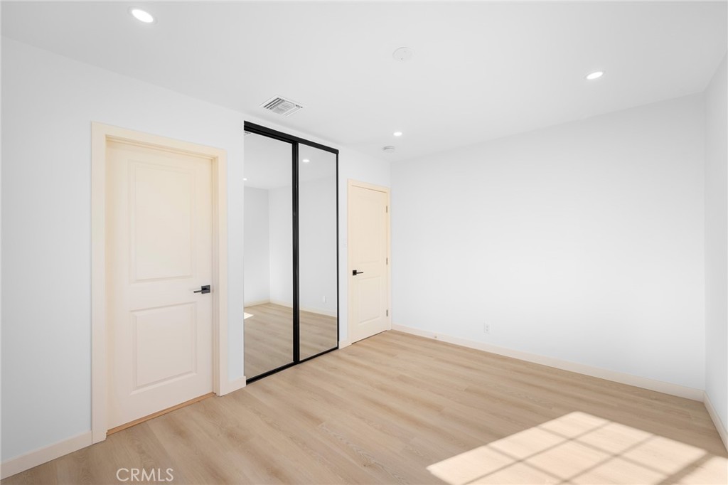 6D152F2A 9C1F 4Fe9 A509 36504E20Da16 10941 Nassau Avenue, Sunland, Ca 91040 &Lt;Span Style='BackgroundColor:transparent;Padding:0Px;'&Gt; &Lt;Small&Gt; &Lt;I&Gt; &Lt;/I&Gt; &Lt;/Small&Gt;&Lt;/Span&Gt;