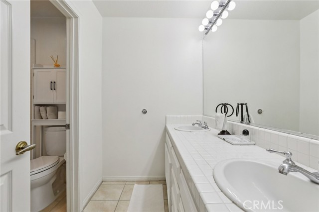 Detail Gallery Image 23 of 36 For 1 Longbourn Aisle, Irvine,  CA 92603 - 3 Beds | 2/1 Baths