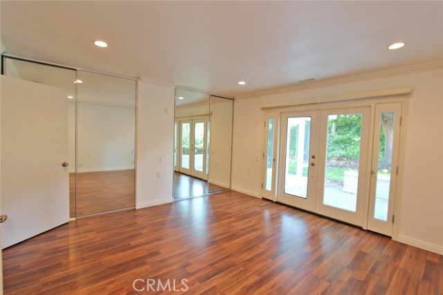 5385 Paseo Del Lago W, Laguna Woods CA: https://media.crmls.org/medias/6d164b2d-05f9-4e55-9d56-7b178c2ecad2.jpg