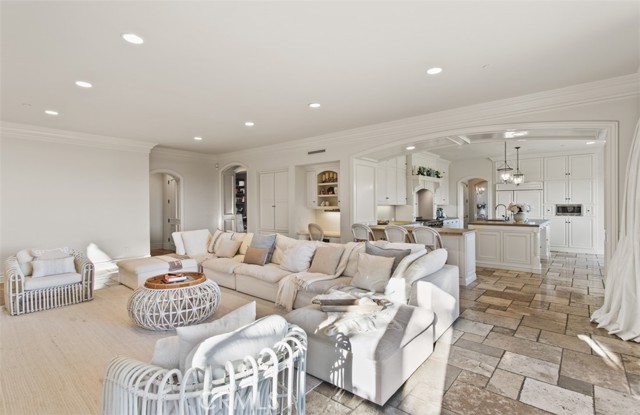 Detail Gallery Image 16 of 52 For 6 Windemere Ct, Newport Coast,  CA 92657 - 5 Beds | 4/1 Baths