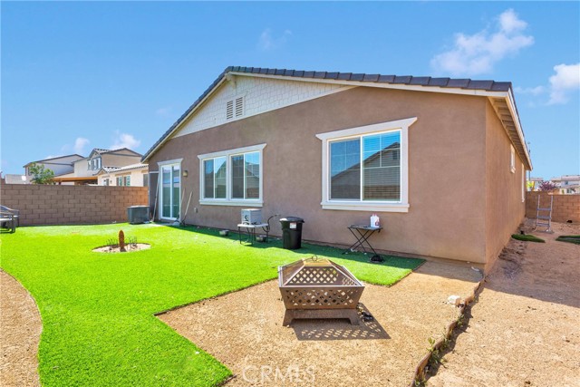 12628 Ojo Caliente Street, Victorville CA: https://media.crmls.org/medias/6d172f91-1b54-458f-a895-31b274be4e64.jpg