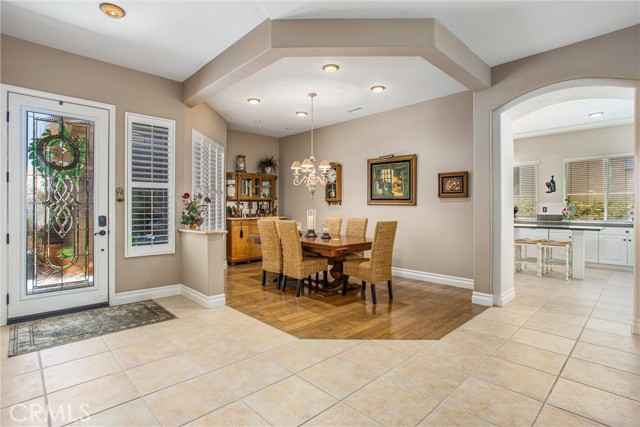 2012 Melbourne Circle, Banning CA: https://media.crmls.org/medias/6d185b21-216c-431b-b0ad-c32287267812.jpg