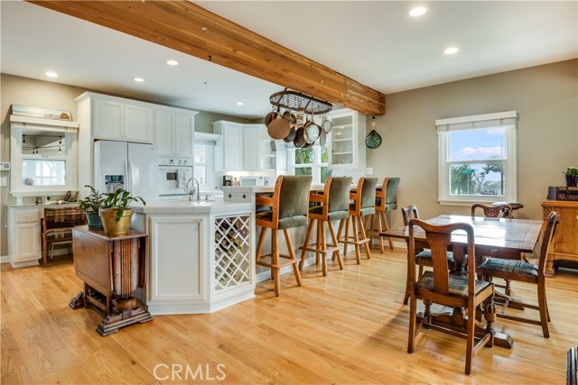 Open kitchen/family room. Tons of natural light and views of the ocean and Palos Verdes.