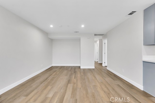 1234 W 89th Street, Los Angeles CA: https://media.crmls.org/medias/6d18a0f6-d474-4596-8a0a-7ed7e689508d.jpg