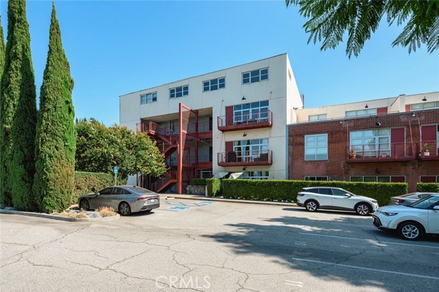 Detail Gallery Image 1 of 1 For 1010 Sycamore Ave #204,  South Pasadena,  CA 91030 - 1 Beds | 1 Baths