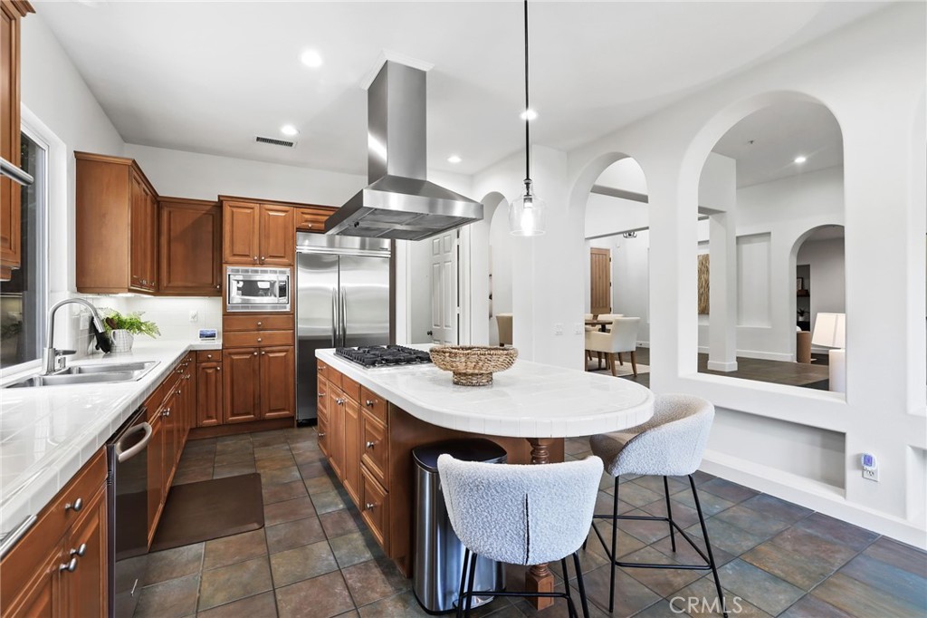 MLS #OC25229968 image #17