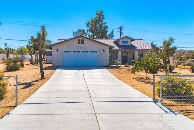 Detail Gallery Image 1 of 53 For 58385 Delano Trl, Yucca Valley,  CA 92284 - 4 Beds | 2 Baths