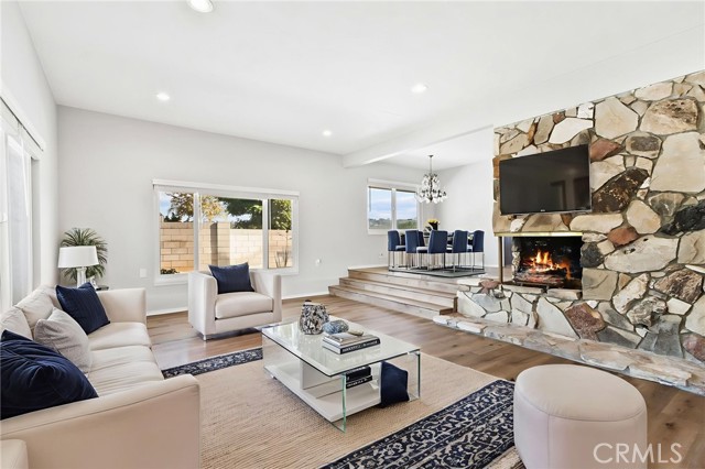 Detail Gallery Image 4 of 29 For 19613 E Covina Hills, Covina,  CA 91724 - 3 Beds | 3 Baths