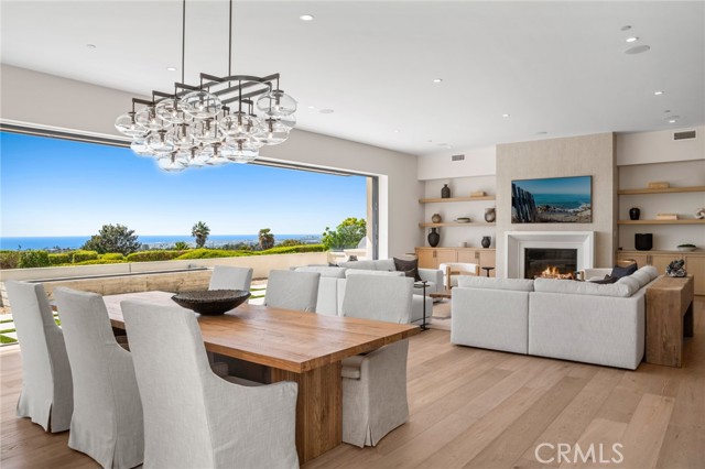 Detail Gallery Image 7 of 36 For 2 Twin Lakes Cir, Corona Del Mar,  CA 92625 - 4 Beds | 4/1 Baths