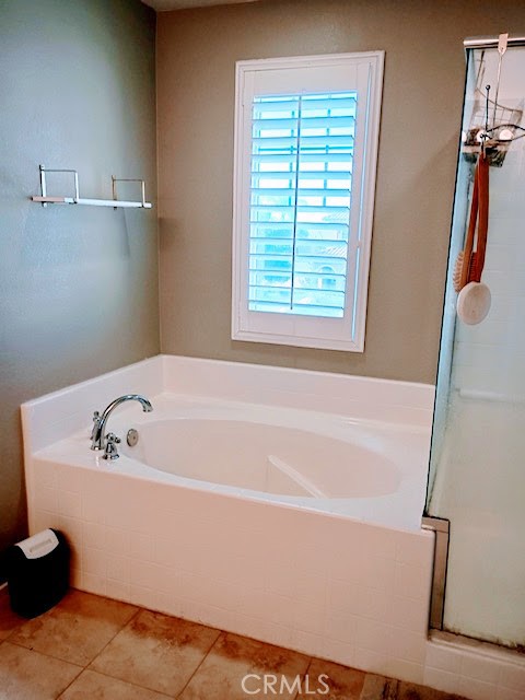 Detail Gallery Image 6 of 19 For 6654 Carnelian, Jurupa Valley,  CA 91752 - 4 Beds | 2/1 Baths