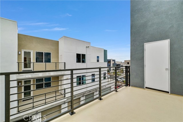 Detail Gallery Image 17 of 22 For 165 Baluster, Irvine,  CA 92618 - 1 Beds | 1 Baths