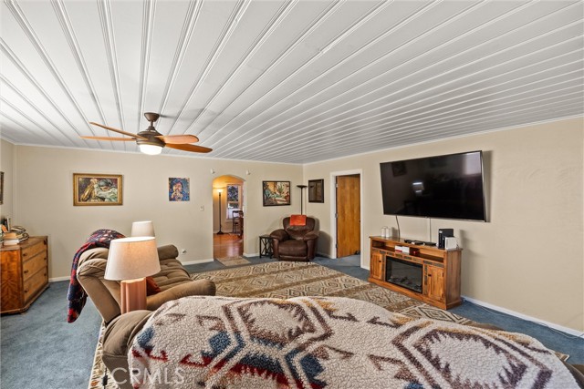 Detail Gallery Image 23 of 53 For 225 W 12th St, Chico,  CA 95928 - 3 Beds | 3 Baths