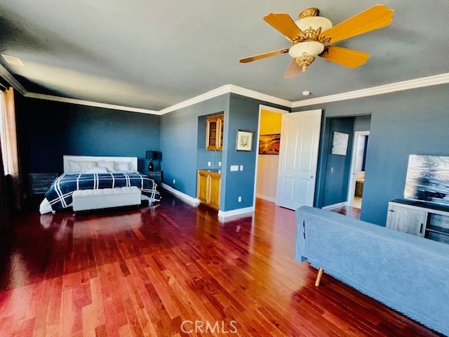 https://media.crmls.org/medias/6d1d2418-1a65-48a6-91cb-c9078f2726e7.jpg?preset=X-Large